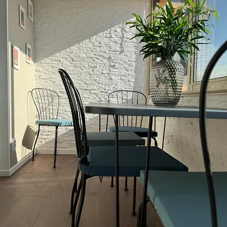 T2 Parking Prive, Centre, Et Gare *