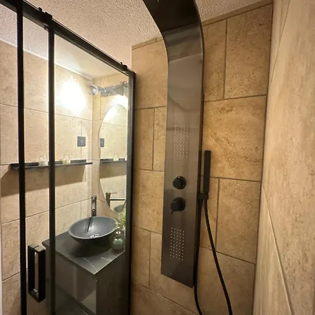 Apartman T2 Parking Prive, Centre, Et Gare *